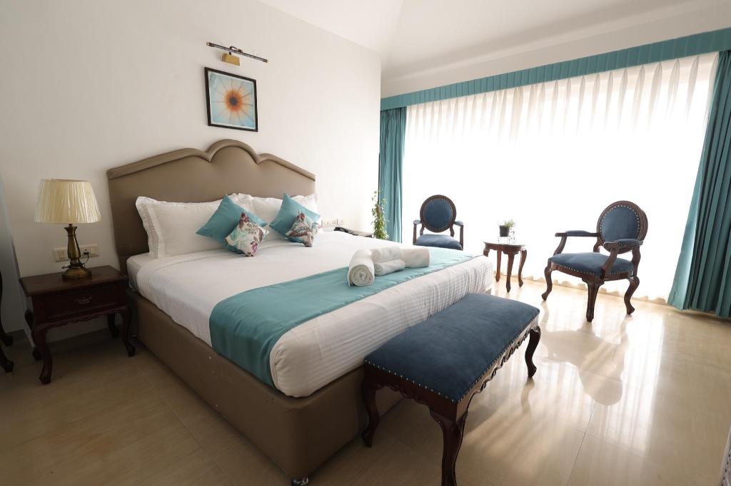 Casa Ahaana Resort Vagator By Lavin Hotels  Rooms  Junior Suite Balcony Bed 3