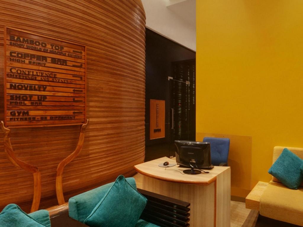 The Golden Crown Hotel  Property Views  Interior View 11