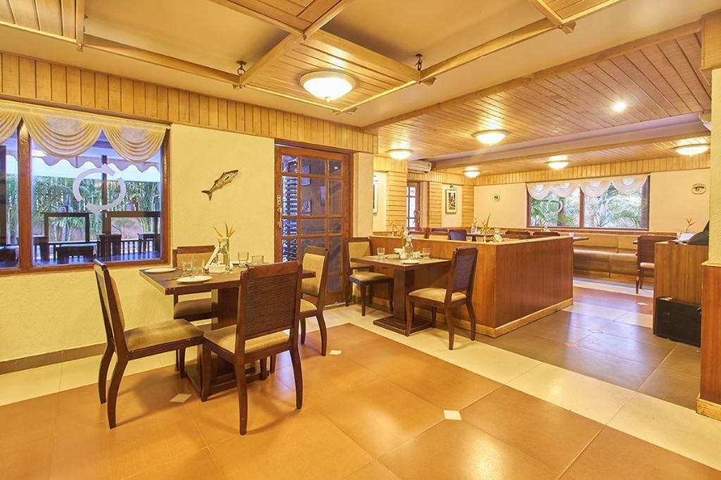 Sinq Beach Resort  Dining  Restaurant 1