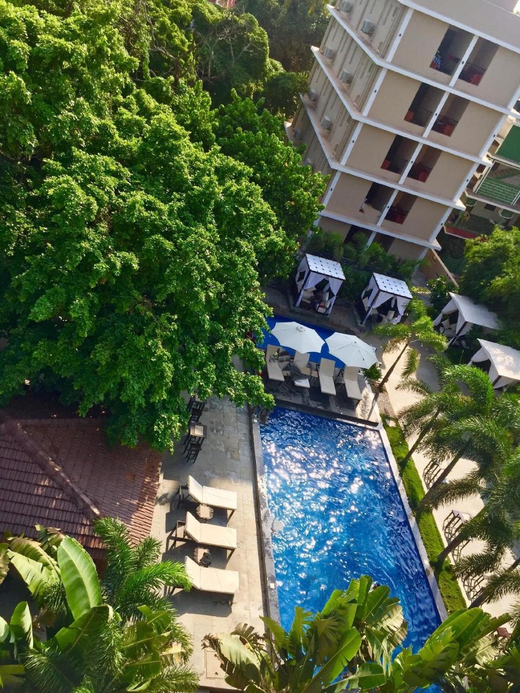 Sinq Beach Resort  Facilities  Swimming Pool 11