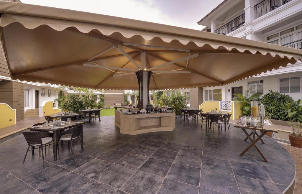 The Verda Carmona  Dining  Restaurant 3
