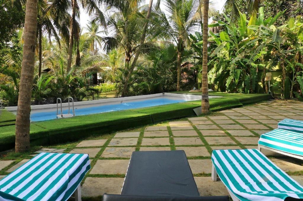 Montego Bay Beach Village  Facilities  Swimming Pool Outdoor 1