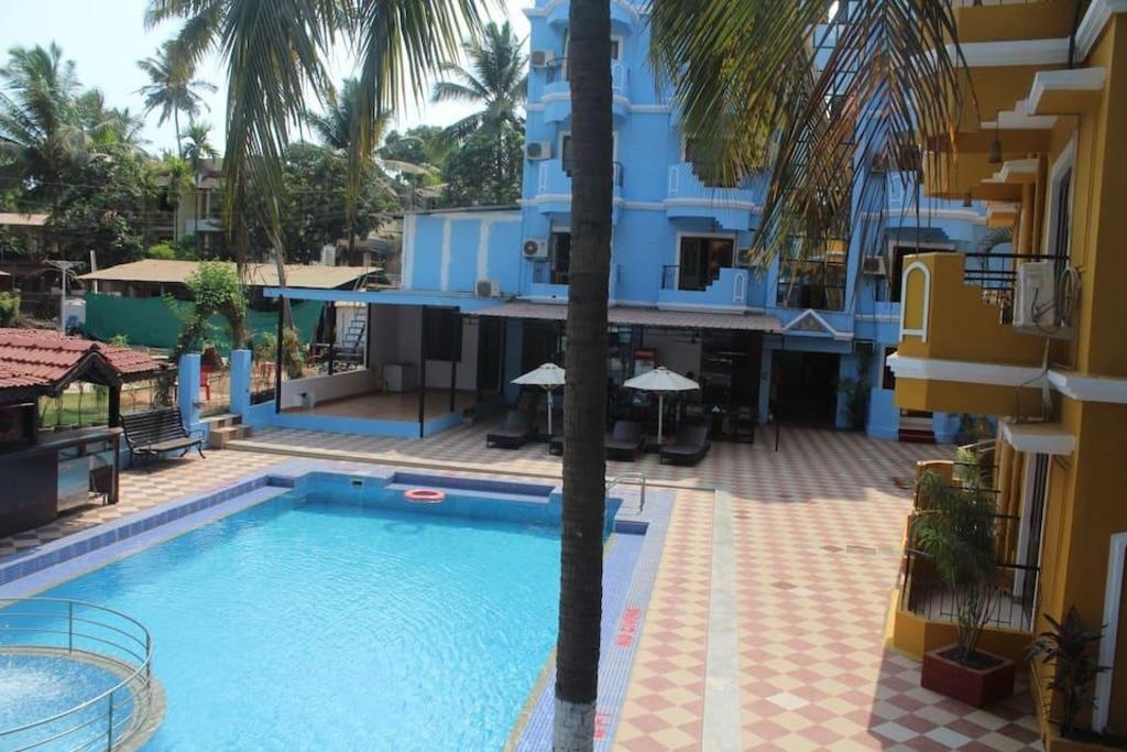 Camelot Fantasy Resort  Facilities  Swimming Pool 7
