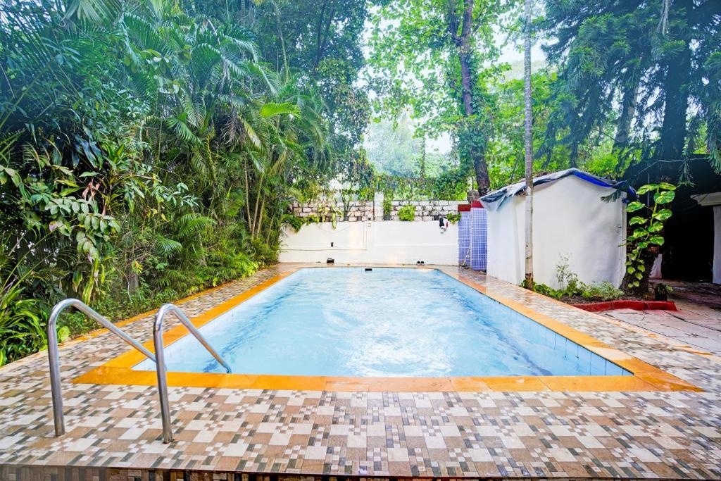 Shruti Beach Resort  Facilities  Swimming Pool 2