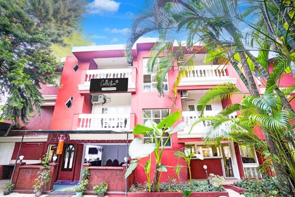 Shruti Beach Resort  Property Views  Entrance 11