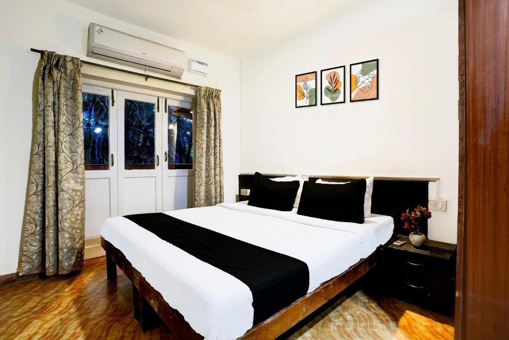 Shruti Beach Resort  Rooms  Guestroom 4