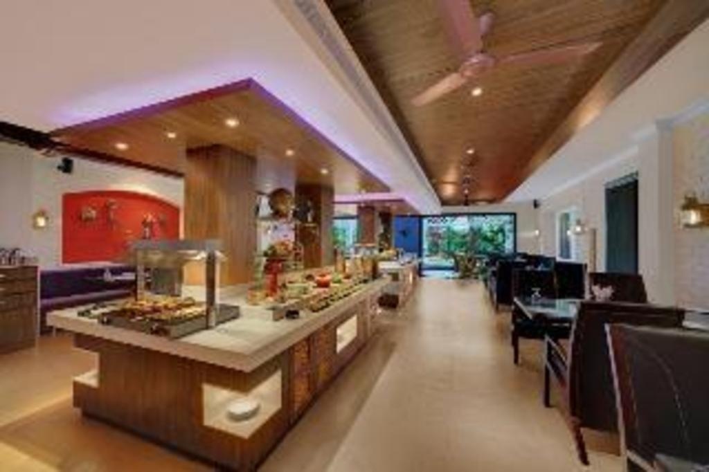 MayFair Hideaway Spa Resort  Dining  Dining Image 1 1