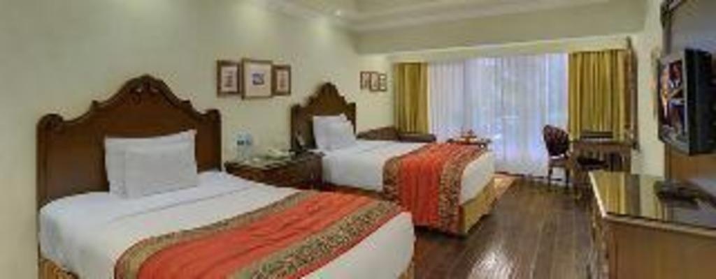 MayFair Hideaway Spa Resort  Rooms  Rooms Image 4 4