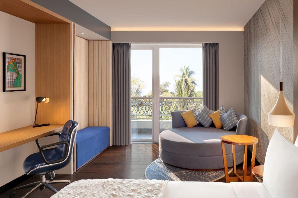 Le Méridien Goa Calangute  Rooms  Family Larger Studio 1 King City View Balcony 15