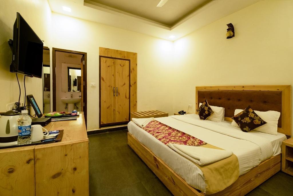 Baga Hideout Resort  Rooms  Deluxe Room 4