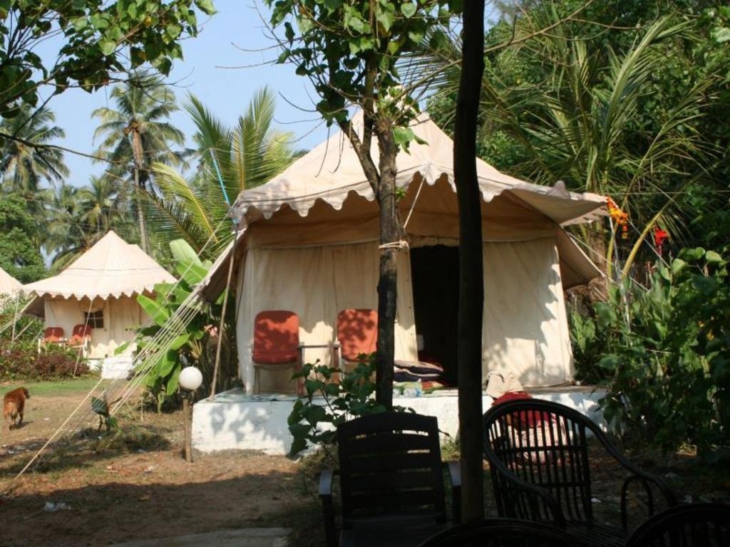Five Five Restaurant And Guest Tents  Property Views  Exterior View 3