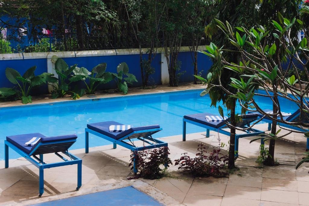 Mayflower Beach Resort Baga  Facilities  Garden 13