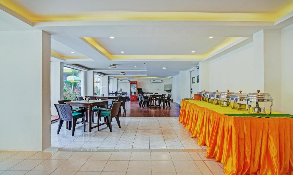 Santa Monica Resort Calangute  Dining  Restaurant 2