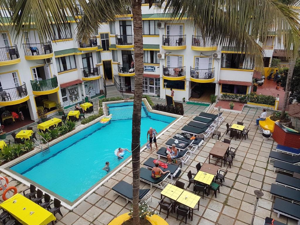 Santa Monica Resort Calangute  Facilities  Swimming Pool Outdoor 10