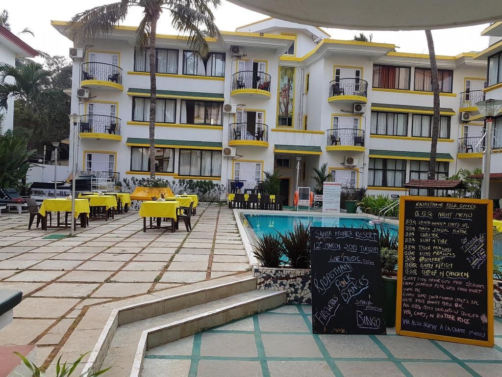Santa Monica Resort Calangute  Facilities  Swimming Pool Outdoor 13