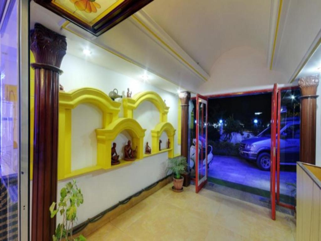 Silver Sands Beach Resort  Property Views  Interior View 3
