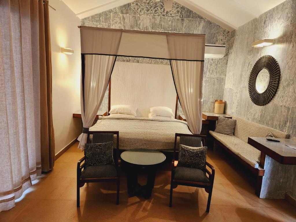 Casa Vagator Hotel  Rooms  Rooms Image 5 5