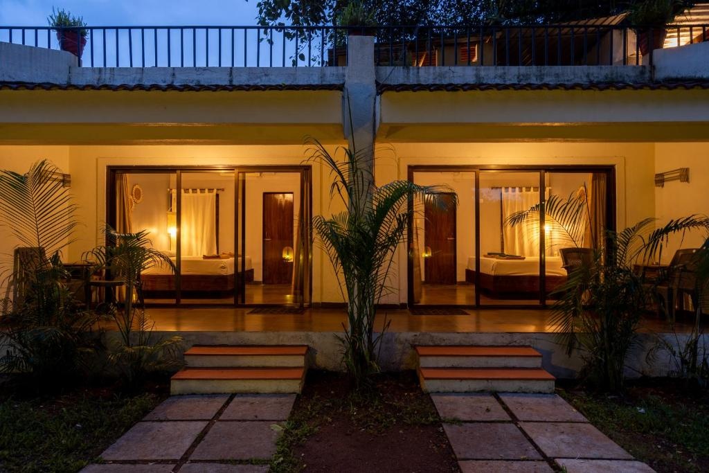 The Banyan Soul  Facilities  Balconyterrace 3