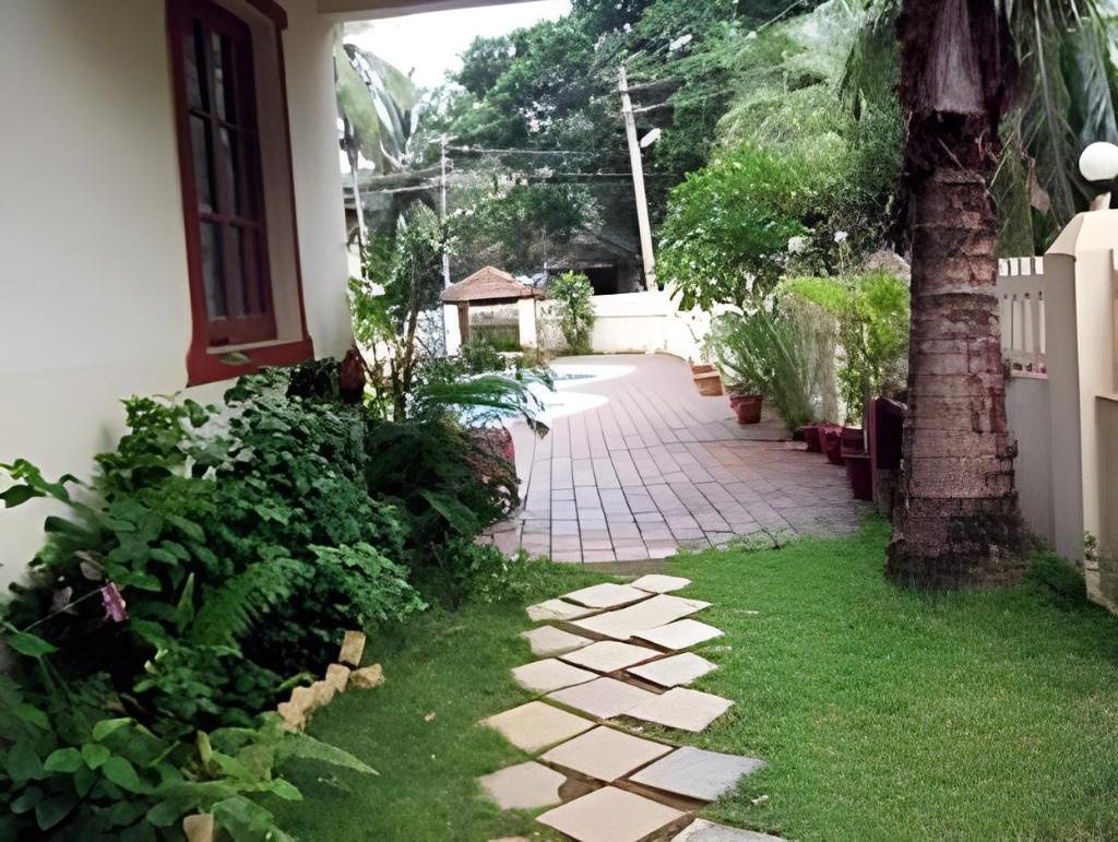 Memorare Hotel  Property Views  Exterior View 3