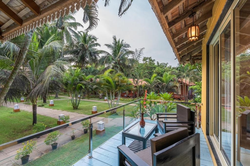 La Cabana Beach And Spa Resort  Facilities  Balconyterrace 17