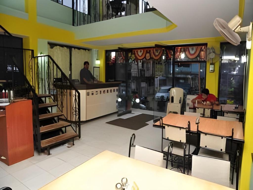 Goan Holiday Resort  Dining  Restaurant 2