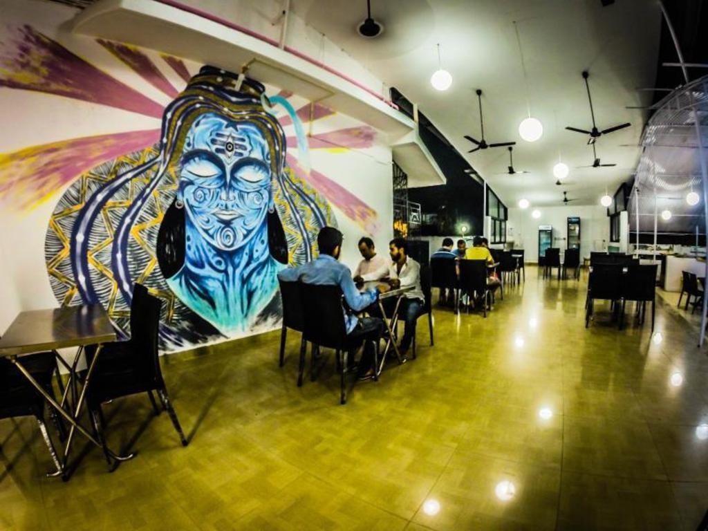 Neo Calangute Beach Resort  Dining  Coffee Shop 2