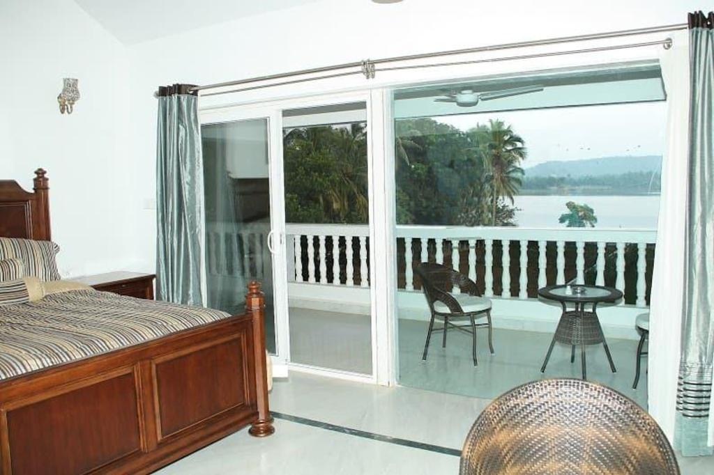 Safira River Front Resort  Rooms  Rooms Image 12 12