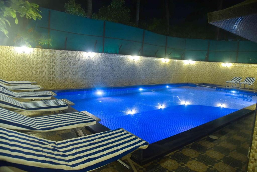 Don Hill Beach Resort  Facilities  Swimming Pool 4