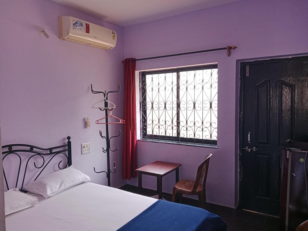 Vincent Guest House Goa  Rooms  Deluxe Twin Room Type A 1