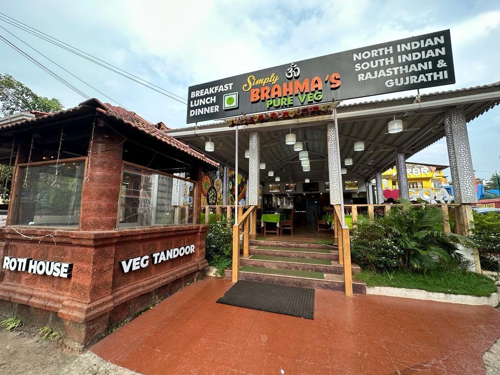 R B R Beach Resort  Dining  Restaurant 1