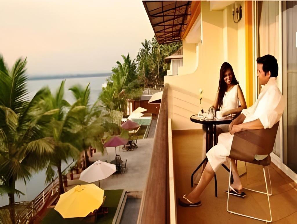Deltin Palms Riverfront Resort  Facilities  Balconyterrace 8