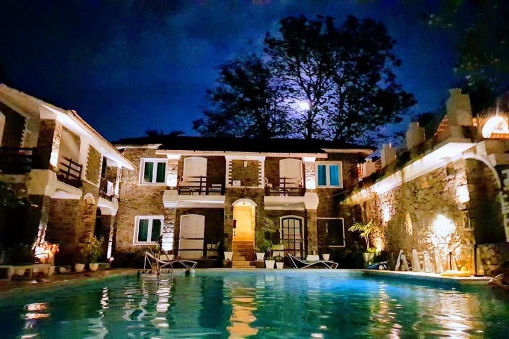 The Tamarind Hotel Anjuna Goa  Facilities  Swimming Pool 10