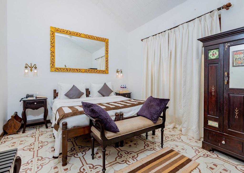 The Tamarind Hotel Anjuna Goa  Rooms  Luxury Rooms Bed 12
