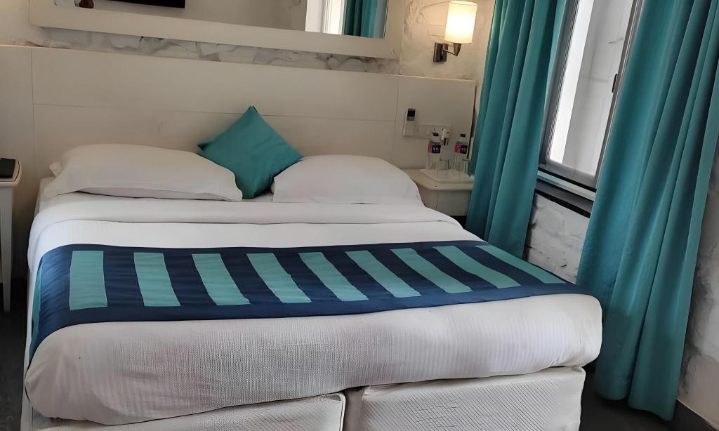 The Tamarind Hotel Anjuna Goa  Rooms  Rooms Image 32 32