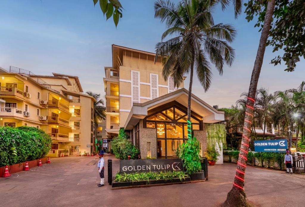 Golden Tulip Goa Candolim  Property Views  Entrance 18