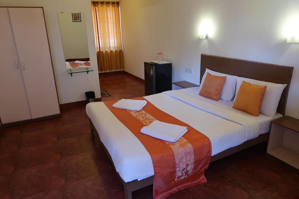 Hotel Celi  Rooms  Rooms Image 3 3