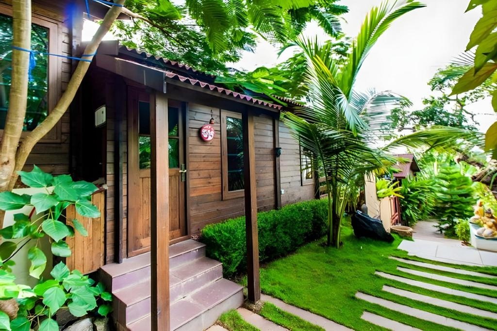 The Rock Forest 5 BR Cottage Villa With Jacuzzi  Property Views  Entrance 2