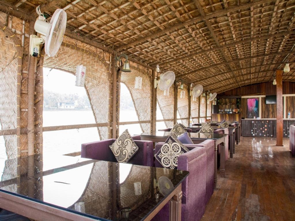 Lost Paradise Goa  Dining  Dining Image 2 2