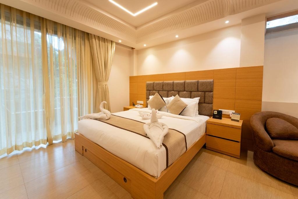 Grandeur De Sanchi Resort  Rooms  Deluxe Suite 7