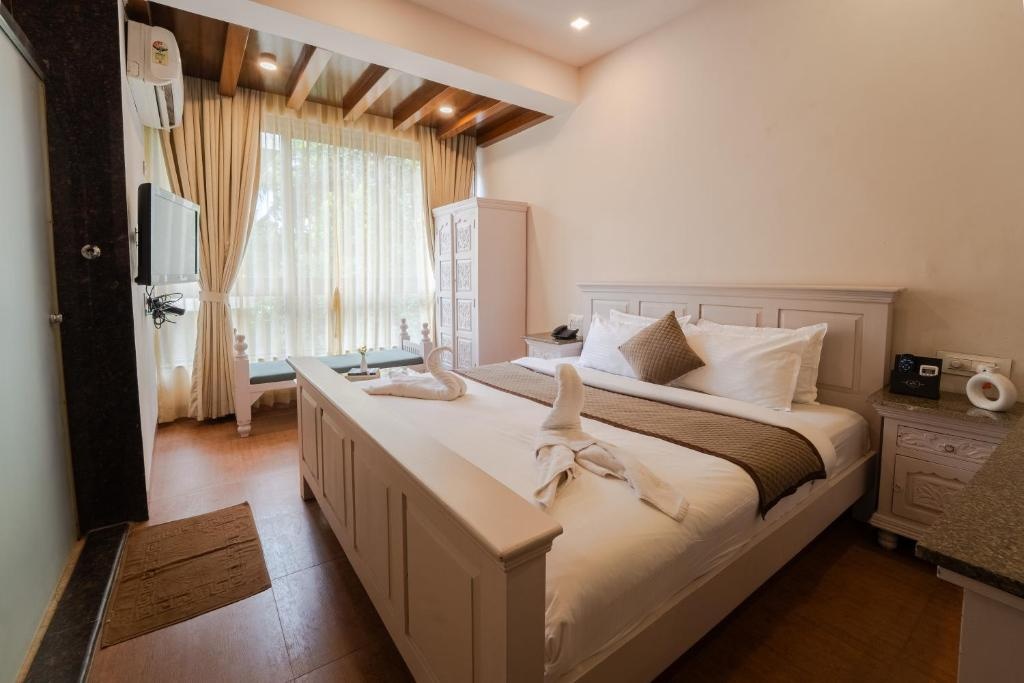 Grandeur De Sanchi Resort  Rooms  Double Room With Spa Bath 1
