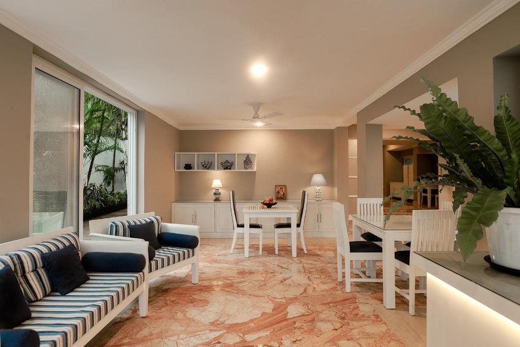 Ocean Suite  Property Views  Lobby 1