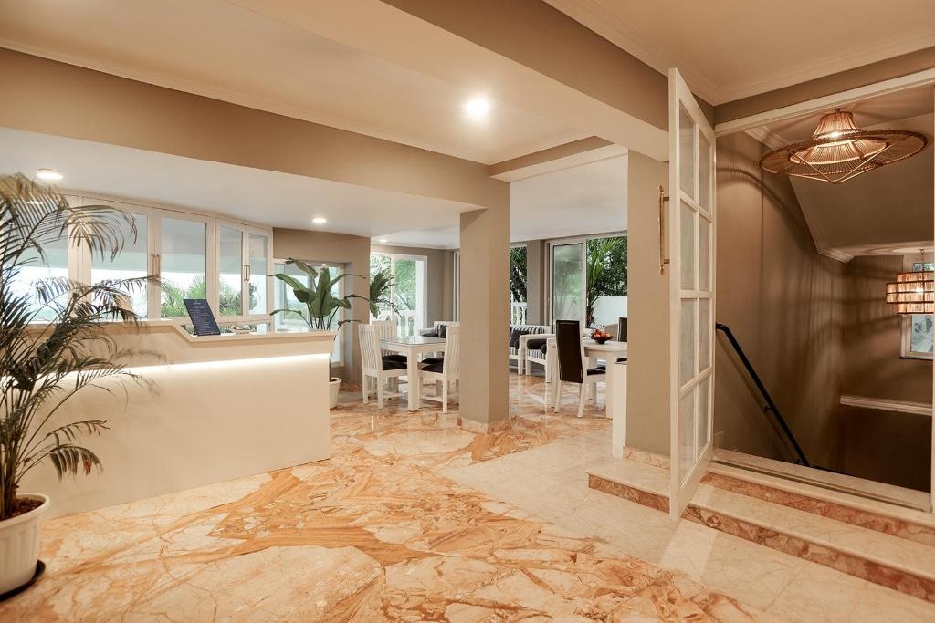 Ocean Suite  Property Views  Lobby 3