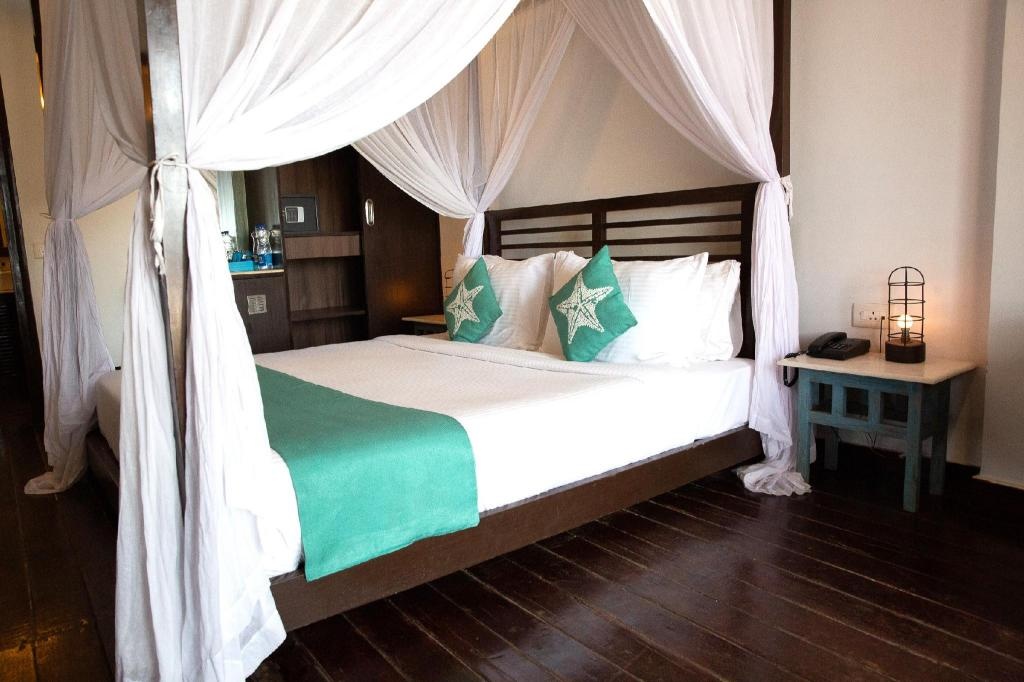 SinQ Beach Morjim  Facilities  Bedroom 17