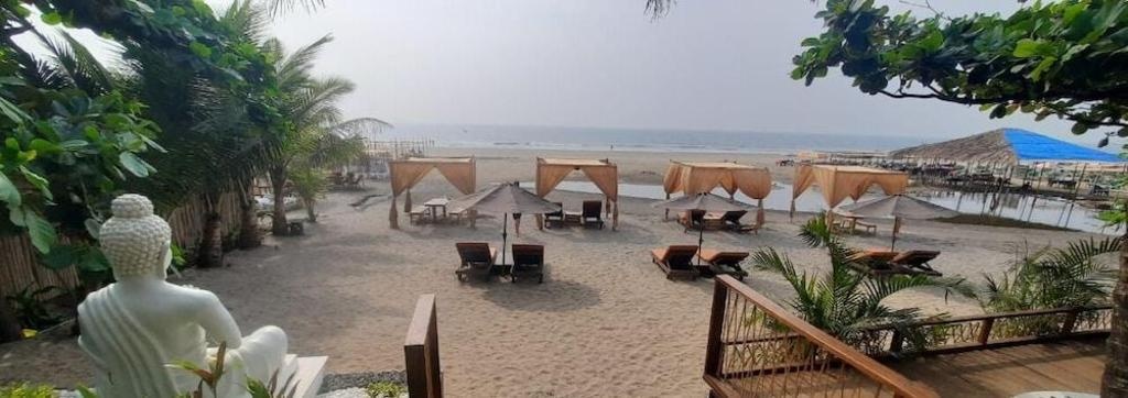 SinQ Beach Morjim  Property Views  Property Views Image 13 13
