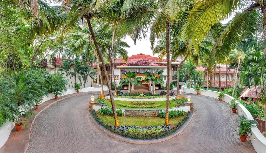 Club Mahindra Varca Beach Resort  Property Views  Entrance 10