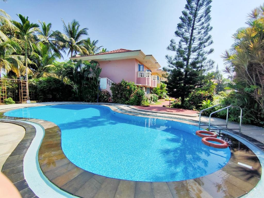 Coconut Grove Beach Resort  Facilities  Swimming Pool Outdoor 2