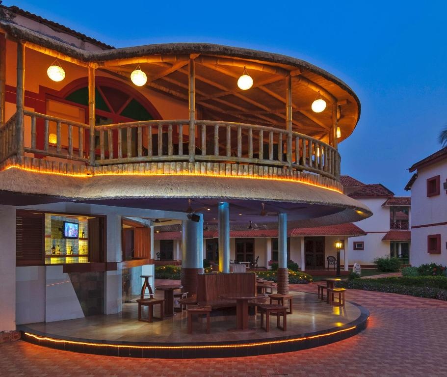 Nanu Beach Resort Spa Betalbatim  Facilities  Barlounge 11