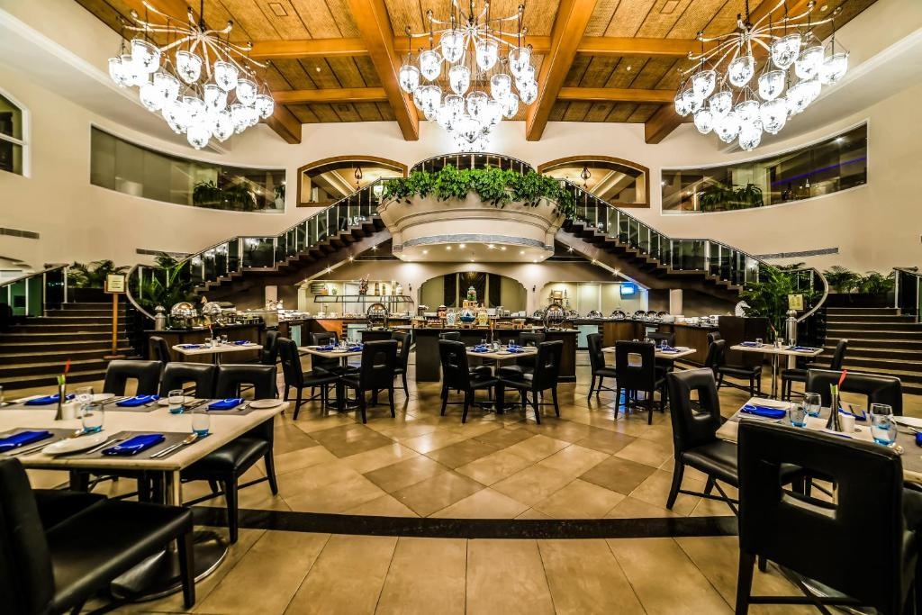 The Zuri White Sands Goa Resort Casino  Dining  Food And Beverages 2