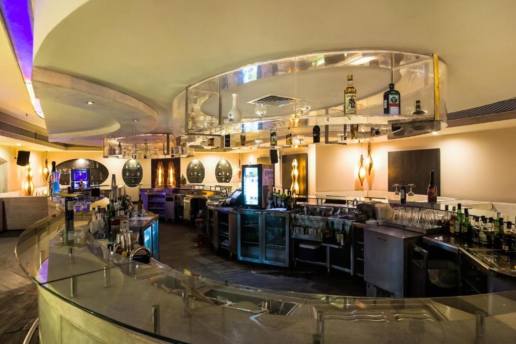 The Zuri White Sands Goa Resort Casino  Facilities  Barlounge 29