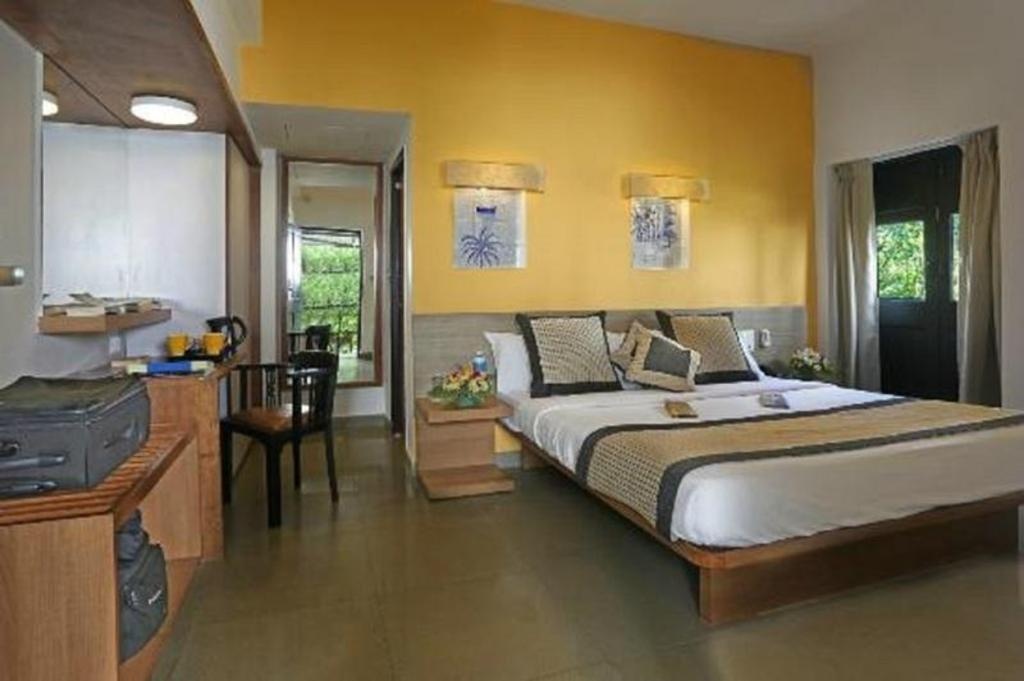 Keys Ronil Resort  Rooms  Rooms Image 3 3